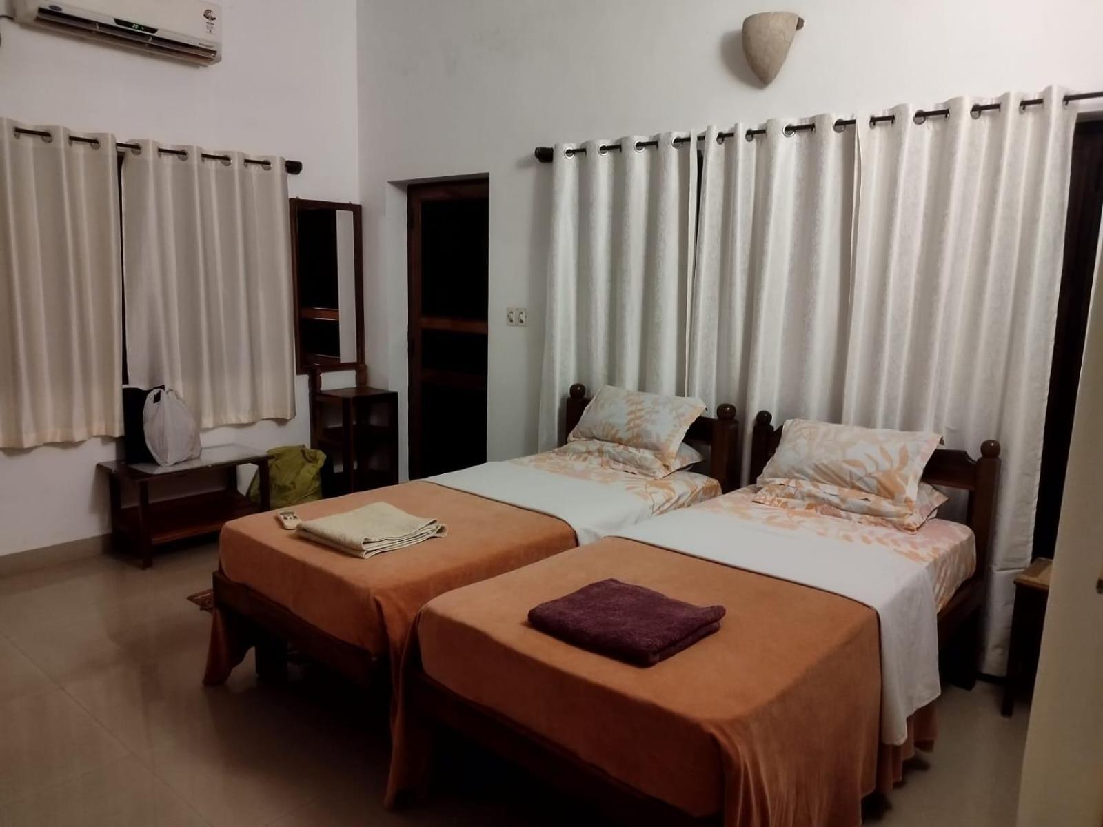 Inn Pondiville Forest Retreat ポンディシェリ エクステリア 写真