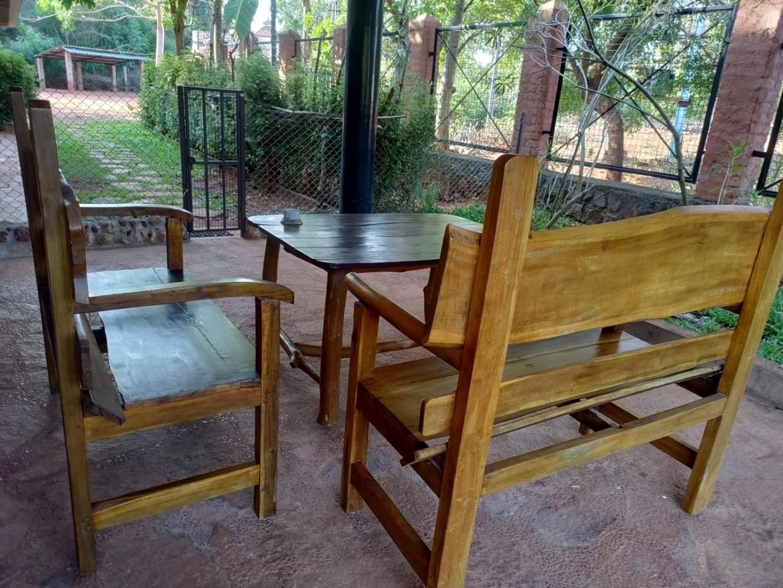 Inn Pondiville Forest Retreat ポンディシェリ エクステリア 写真