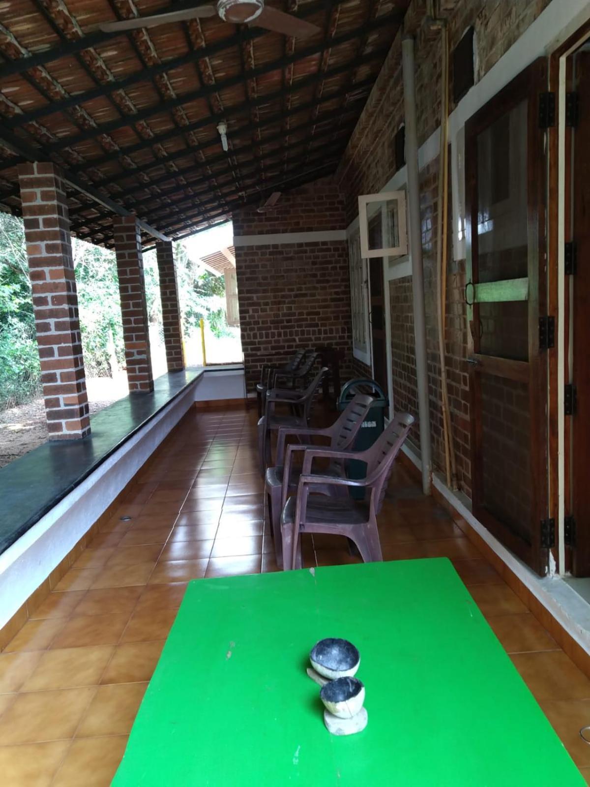 Inn Pondiville Forest Retreat ポンディシェリ エクステリア 写真