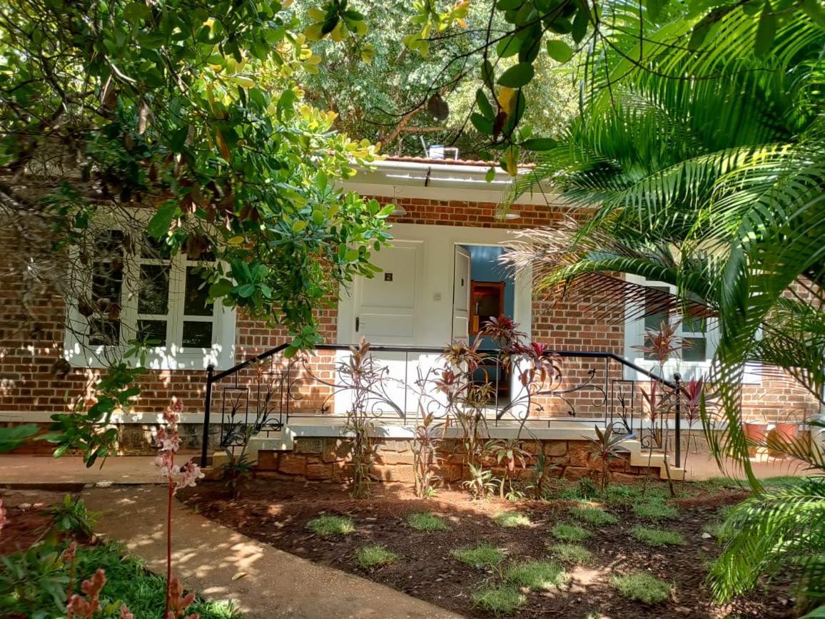 Inn Pondiville Forest Retreat ポンディシェリ エクステリア 写真